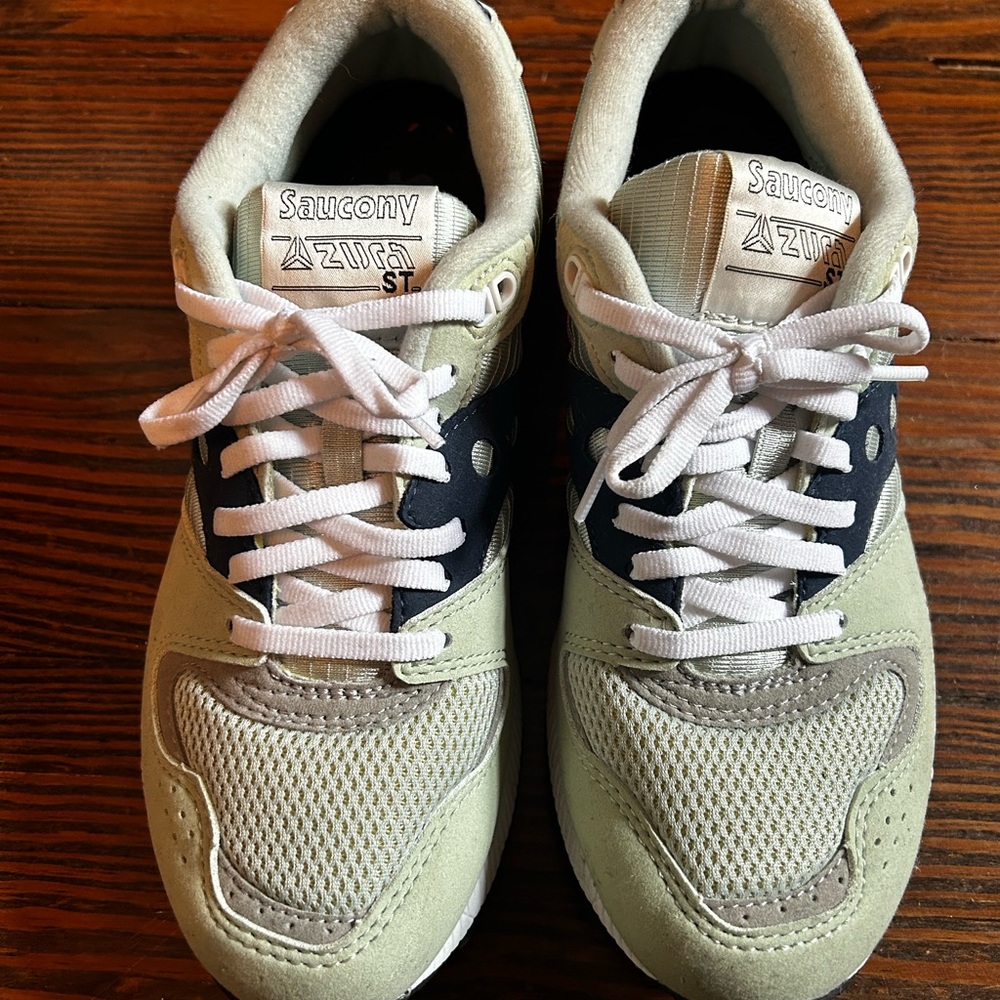 Saucony Azura ST sneakers